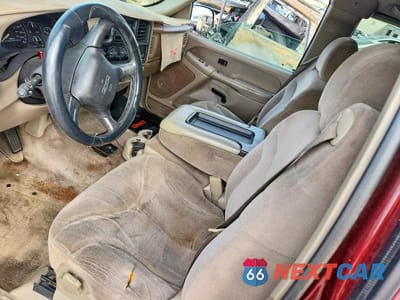 Zdjęcie 8 z 12 samochodu: 2001 GMC NEW SIERRA C1500 VIN:2GTEC19V311233006 - miniatura
