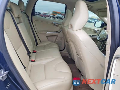 Zdjęcie 11 z 12 samochodu: 2015 VOLVO XC60 T6 PLATINUM VIN:YV4902RM1F2659837 - miniatura