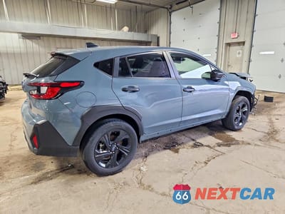 Trzecie zdjęcie samochodu z tyłu: 2024 SUBARU CROSSTREK VIN:JF2GUABC0R8257529 - miniatura