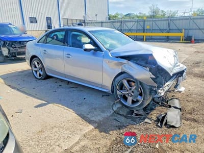 Czwarte zdjęcie samochodu z boku: 2012 AUDI A4 PREMIUM PLUS VIN:WAUFFAFLXCA103244 - miniatura