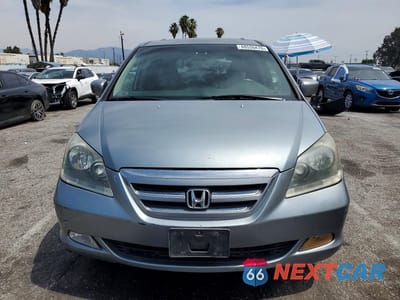 Piąte zdjęcie samochodu w środku: 2006 HONDA ODYSSEY TOURING VIN:5FNRL38876B011775 - miniatura