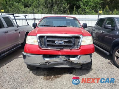 Piąte zdjęcie samochodu w środku: 2004 FORD F150 VIN:1FTRX12W94NC15749 - miniatura