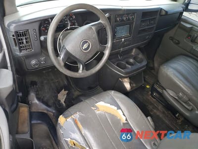 Zdjęcie 8 z 13 samochodu: 2008 CHEVROLET EXPRESS 1500 UTILITY / SERVICE VAN VIN:1GCFG15X381204542 - miniatura