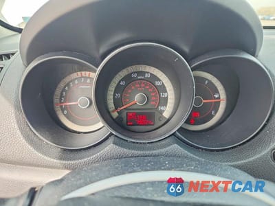 Zdjęcie 9 z 12 samochodu: 2013 KIA FORTE EX VIN:KNAFU4A22D5647138 - miniatura