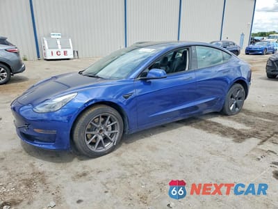 2023 TESLA MODEL 3 5YJ3E1EA8PF457690 - główne zdjęcie licytacji z USA - miniatura