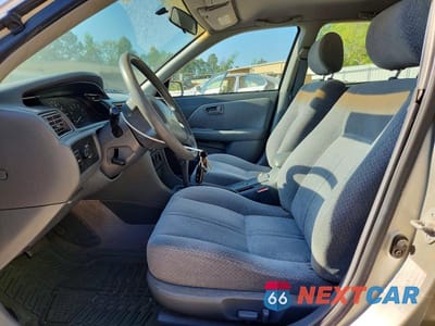 Zdjęcie 7 z 12 samochodu: 2000 TOYOTA CAMRY LE VIN:JT2BG22K8Y0474295 - miniatura