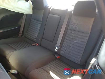 Zdjęcie 10 z 12 samochodu: 2014 DODGE CHALLENGER SXT VIN:2C3CDYAG5EH214694 - miniatura