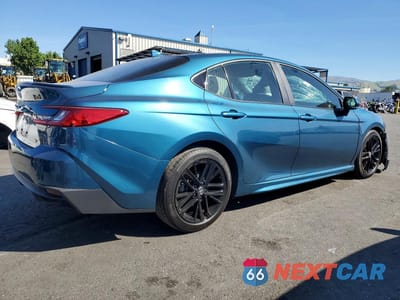 Trzecie zdjęcie samochodu z tyłu: 2025 TOYOTA CAMRY SE VIN:4T1DAACK3SU082752 - miniatura