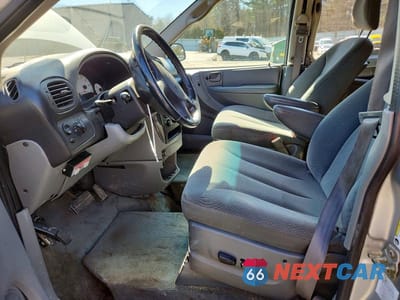 Zdjęcie 7 z 13 samochodu: 2005 DODGE GRAND CARAVAN SXT VIN:2D4GP44L95R290812 - miniatura