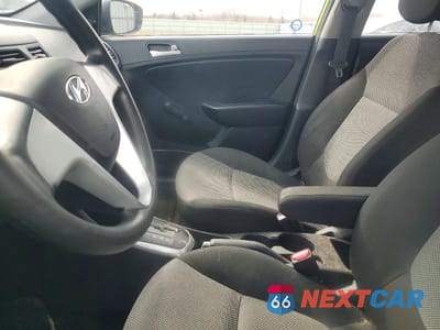 Zdjęcie 7 z 12 samochodu: 2013 HYUNDAI ACCENT GS VIN:KMHCT5AE3DU080710 - miniatura