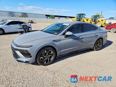 2024 HYUNDAI SONATA SEL KMHL64JA9RA407540 - główne zdjęcie licytacji z USA - miniatura