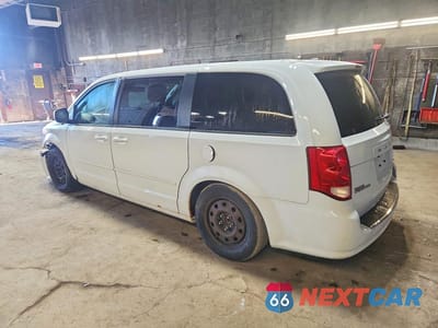 Drugie zdjęcie samochodu z przodu: 2015 DODGE GRAND CARAVAN SE VIN:2C4RDGBG8FR658257 - miniatura