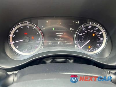 Zdjęcie 7 z 10 samochodu: 2023 TOYOTA HIGHLANDER LE VIN:5TDKDRBH1PS005722 - miniatura
