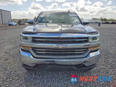 Piąte zdjęcie samochodu w środku: 2019 CHEVROLET SILVERADO LD K1500 LT VIN:2GCVKPEC6K1101451 - miniatura