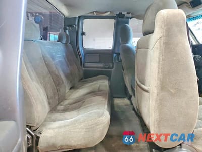 Zdjęcie 10 z 13 samochodu: 2004 CHEVROLET SILVERADO K2500 HEAVY DUTY VIN:1GCHK29U04E392758 - miniatura
