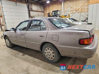 Drugie zdjęcie samochodu z przodu: 1995 TOYOTA CAMRY LE VIN:JT2SK12EXS0312579 - miniatura