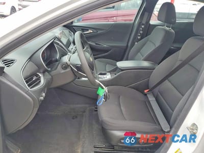 Zdjęcie 7 z 12 samochodu: 2023 CHEVROLET MALIBU LS VIN:1G1ZC5ST5PF147322 - miniatura