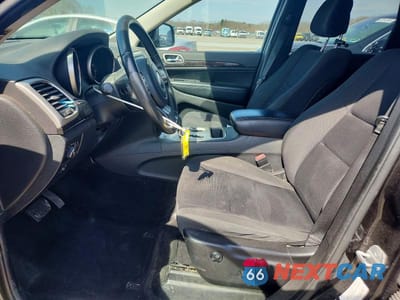 Zdjęcie 7 z 13 samochodu: 2012 JEEP GRAND CHEROKEE LAREDO VIN:1C4RJFAG1CC222049 - miniatura