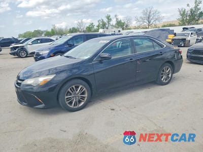 2017 TOYOTA CAMRY SE 4T1BF1FK9HU317524 - główne zdjęcie licytacji z USA - miniatura