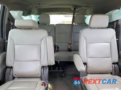 Zdjęcie 10 z 13 samochodu: 2021 CHEVROLET SUBURBAN K1500 LT VIN:1GNSKCKD3MR142453 - miniatura