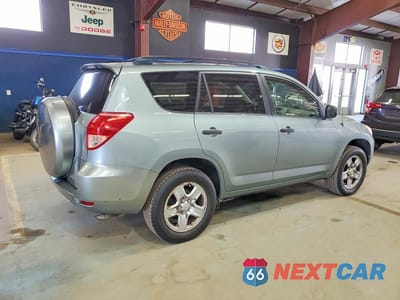 Trzecie zdjęcie samochodu z tyłu: 2008 TOYOTA RAV4 BASE VIN:JTMBD33V786061473 - miniatura