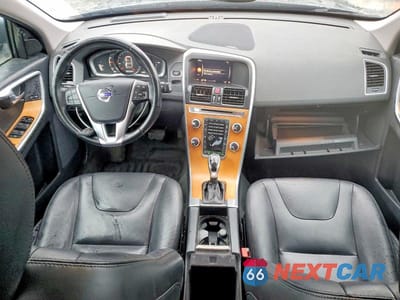 Zdjęcie 8 z 13 samochodu: 2017 VOLVO XC60 T5 INSCRIPTION VIN:YV440MRU7H2153843 - miniatura