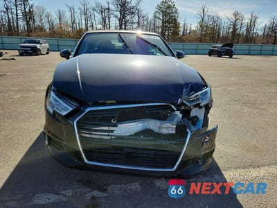 Piąte zdjęcie samochodu w środku: 2017 AUDI A3 PREMIUM VIN:WAU78LFF0H1080004 - miniatura