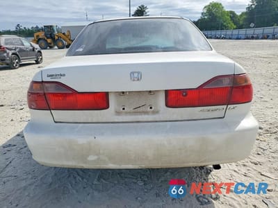 Zdjęcie 6 z 13 samochodu: 2000 HONDA ACCORD LX VIN:1HGCG6659YA132048 - miniatura