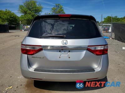 Zdjęcie 6 z 13 samochodu: 2011 HONDA ODYSSEY EXL VIN:5FNRL5H64BB085594 - miniatura