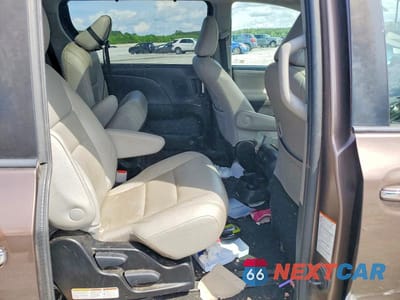 Zdjęcie 10 z 12 samochodu: 2019 TOYOTA SIENNA LIMITED PREMIUM 7-PASSENGER VIN:5TDDZ3DC5KS213412 - miniatura