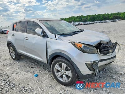 Czwarte zdjęcie samochodu z boku: 2013 KIA SPORTAGE LX VIN:KNDPBCA27D7394636 - miniatura