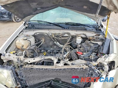 Zdjęcie 12 z 14 samochodu: 2011 FORD ESCAPE XLT VIN:1FMCU0D72BKB19258 - miniatura
