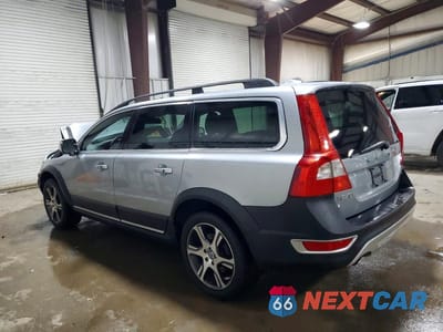 Drugie zdjęcie samochodu z przodu: 2013 VOLVO XC70 T6 VIN:YV4902BZ1D1163641 - miniatura