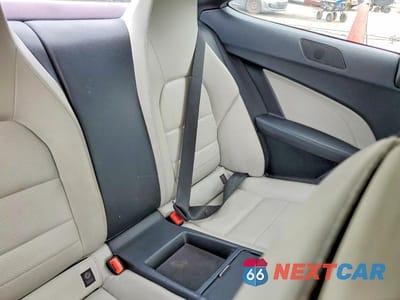 Zdjęcie 10 z 13 samochodu: 2015 MERCEDES-BENZ C 250 VIN:WDDGJ4HB3FG357283 - miniatura