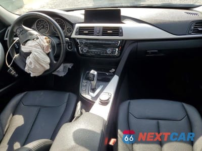 Zdjęcie 8 z 12 samochodu: 2017 BMW 320 XI VIN:WBA8E5G56HNU41985 - miniatura