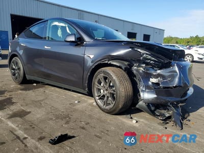 Czwarte zdjęcie samochodu z boku: 2025 TESLA MODEL Y VIN:7SAYGDED8SF241748 - miniatura