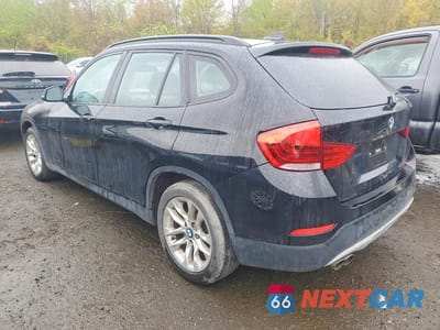 Drugie zdjęcie samochodu z przodu: 2015 BMW X1 XDRIVE28I VIN:WBAVL1C50FVY25636 - miniatura