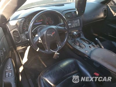 Zdjęcie 8 z 12 samochodu: 2005 CHEV CORVETTE VIN:1G1YY24U655125270 - miniatura