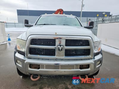 Piąte zdjęcie samochodu w środku: 2011 DODGE RAM 5500 ST VIN:3D6WU7CL2BG503163 - miniatura