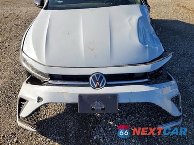 Zdjęcie 11 z 12 samochodu: 2025 VOLKSWAGEN JETTA SPORT VIN:3VWBX7BU7SM043292 - miniatura