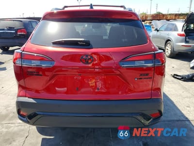 Zdjęcie 6 z 12 samochodu: 2025 TOYOTA COROLLA CROSS HYBRID XSE VIN:7MUFBABGXSV071040 - miniatura