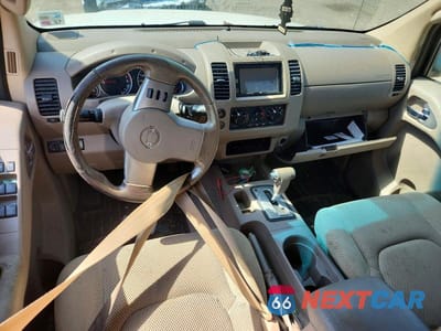 Zdjęcie 8 z 12 samochodu: 2008 NISSAN FRONTIER SE V6 VIN:1N6AD07U38C424376 - miniatura