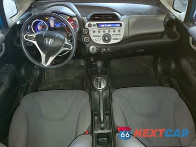 Zdjęcie 8 z 12 samochodu: 2012 HONDA FIT VIN:JHMGE8H37CC010152 - miniatura