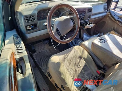 Zdjęcie 8 z 12 samochodu: 2000 FORD F250 SUPER DUTY VIN:1FTNW21LXYED31210 - miniatura