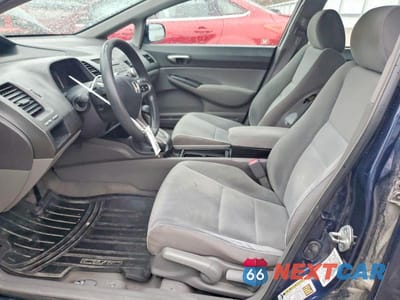 Zdjęcie 7 z 11 samochodu: 2010 HONDA CIVIC LX VIN:19XFA1F5XAE048551 - miniatura