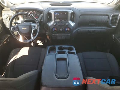Zdjęcie 8 z 12 samochodu: 2021 CHEVROLET SILVERADO K1500 LT VIN:1GCUYDED2MZ114810 - miniatura