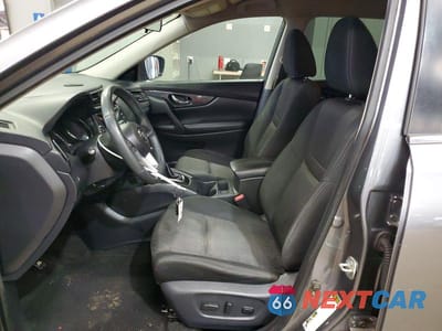 Zdjęcie 7 z 13 samochodu: 2017 NISSAN ROGUE SV VIN:KNMAT2MV6HP600702 - miniatura