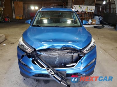 Piąte zdjęcie samochodu w środku: 2018 HYUNDAI TUCSON SEL PLUS VIN:KM8J3CA4XJU633061 - miniatura