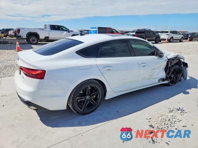 Trzecie zdjęcie samochodu z tyłu: 2021 AUDI A5 PREMIUM 45 VIN:WAUDACF52MA026261 - miniatura