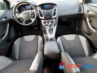 Zdjęcie 8 z 11 samochodu: 2012 FORD FOCUS VIN:1FAHP3K21CL327031 - miniatura